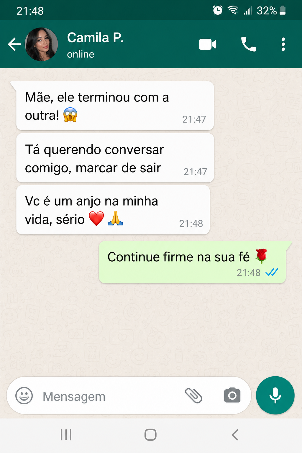 Depoimento de Camila P. no WhatsApp
